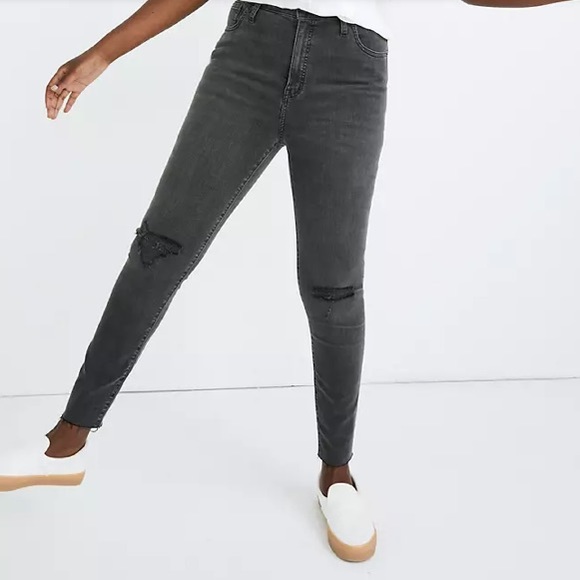 Madewell NWT Petite Curvy High-Rise Skinny Jeans in Black Sea size 26P - Picture 4 of 7